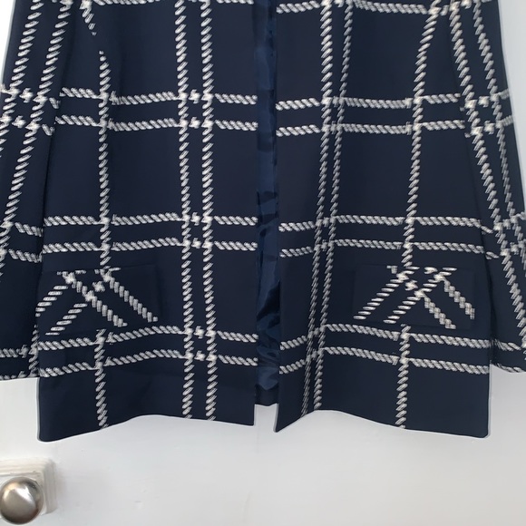 EVAN PICONE NAVY AND WHITE WINDOWPANE COLLARLESS BLAZER - Picture 4 of 8